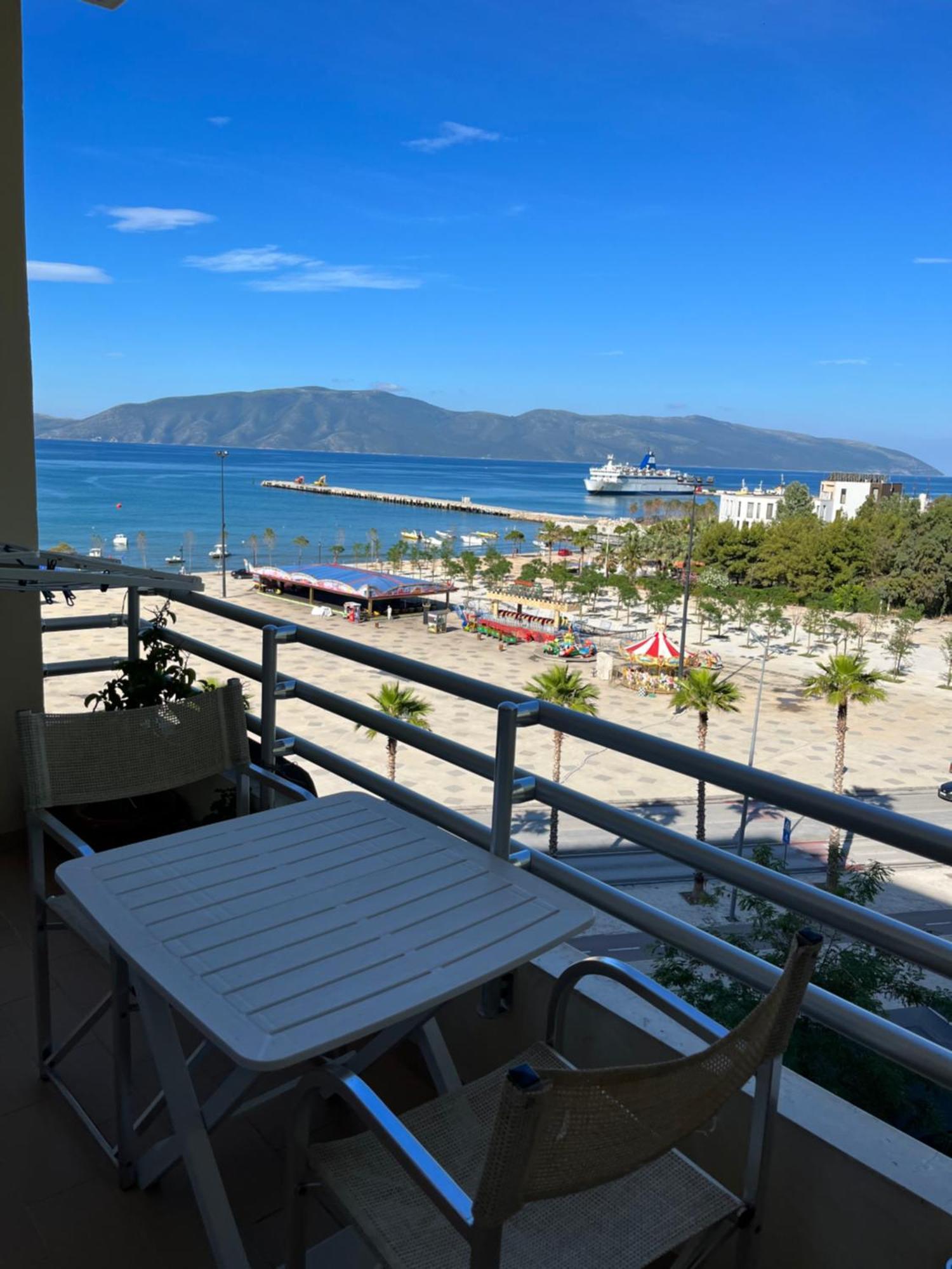 Sea View Apartment Vlorë Exterior foto